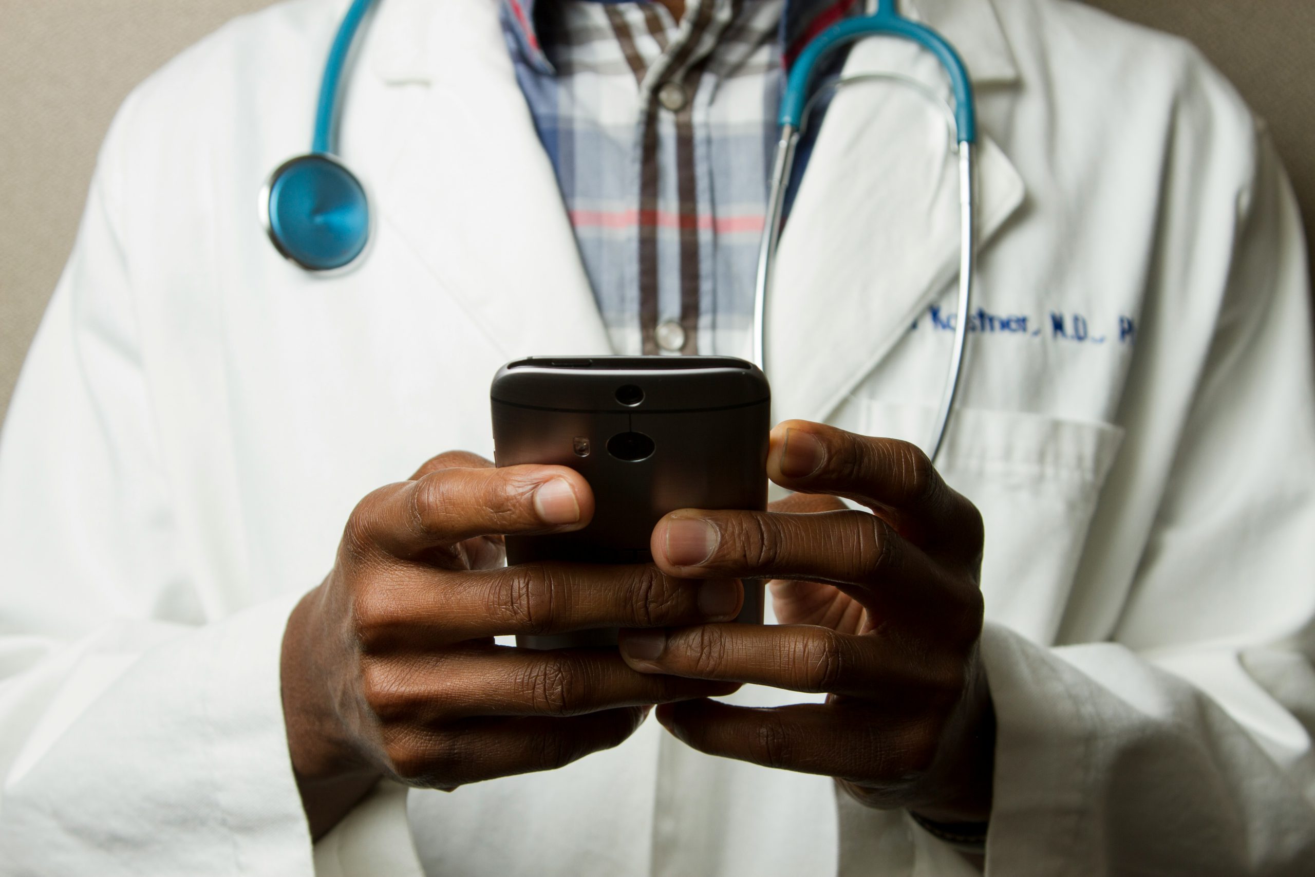 national-cancer-institute-L8tWZT4CcVQ-unsplash national-cancer-institute-L8tWZT4CcVQ-unsplash